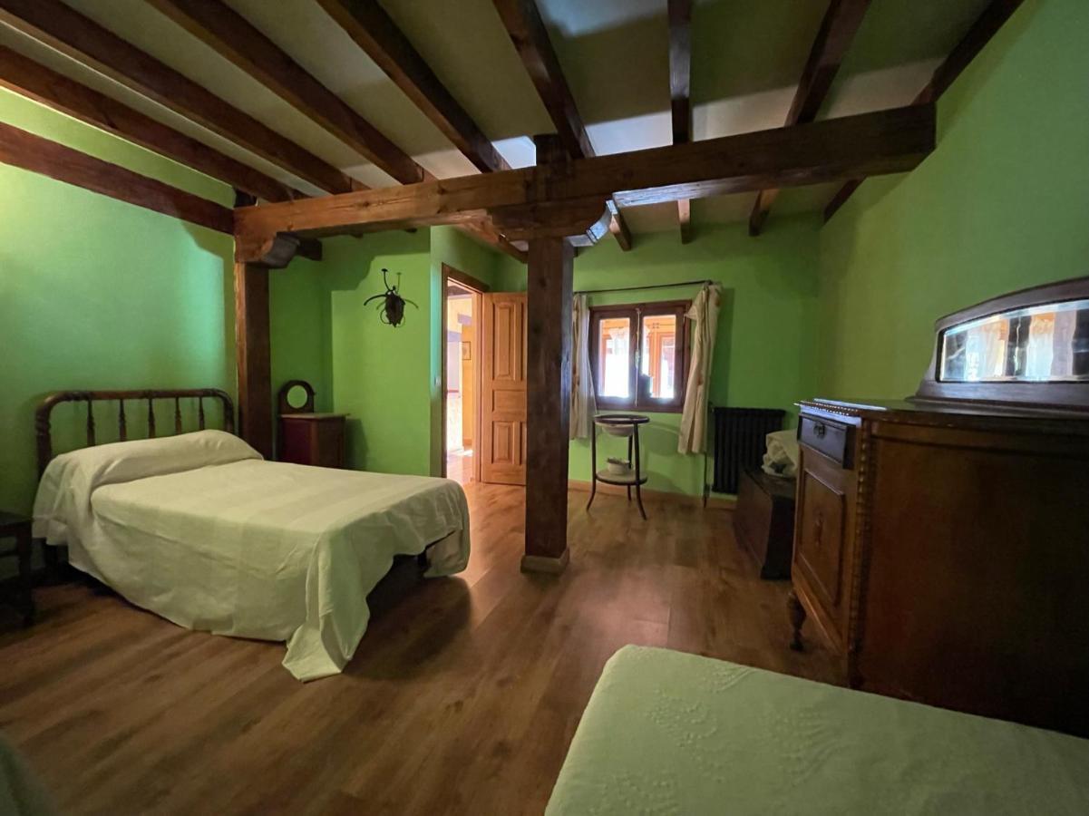 La Indefinida Villa Toranzo ภายนอก รูปภาพ