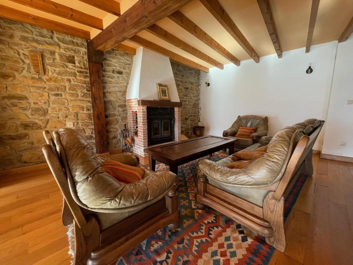 La Indefinida Villa Toranzo ภายนอก รูปภาพ