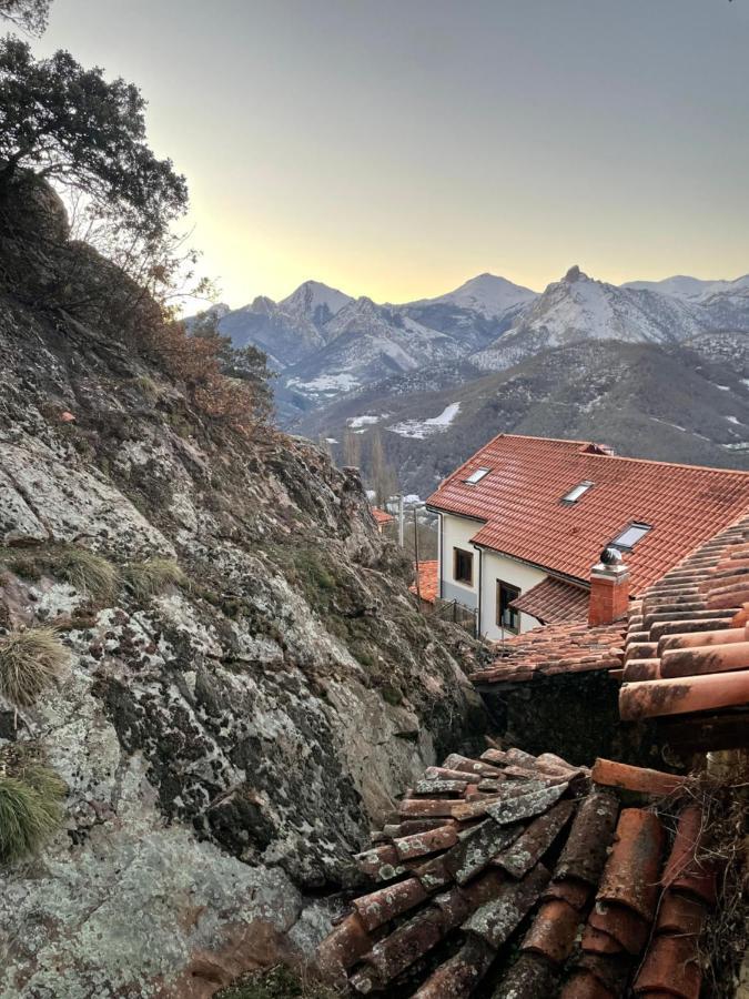 La Indefinida Villa Toranzo ภายนอก รูปภาพ