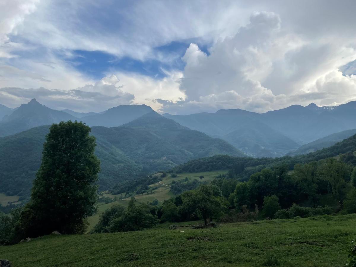 La Indefinida Villa Toranzo ภายนอก รูปภาพ